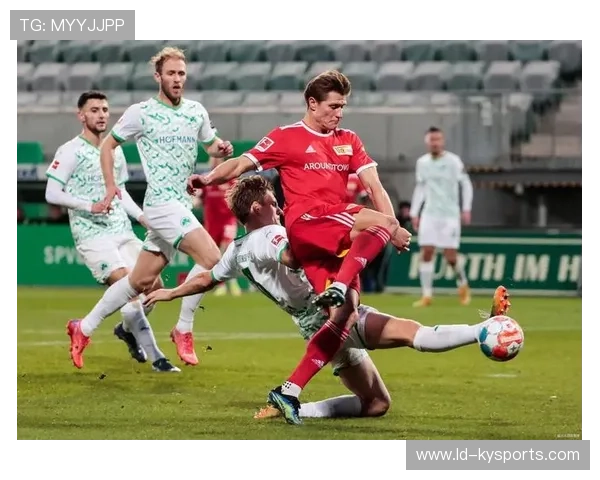 弗赖堡球队遭遇连败，危险区域积分严重不足，德甲弗赖堡的战术打法